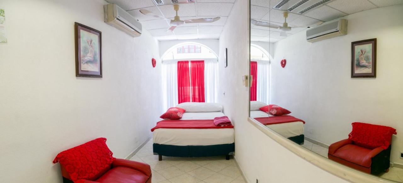 Boutique Basic Hotel Puerto Vallarta Luaran gambar